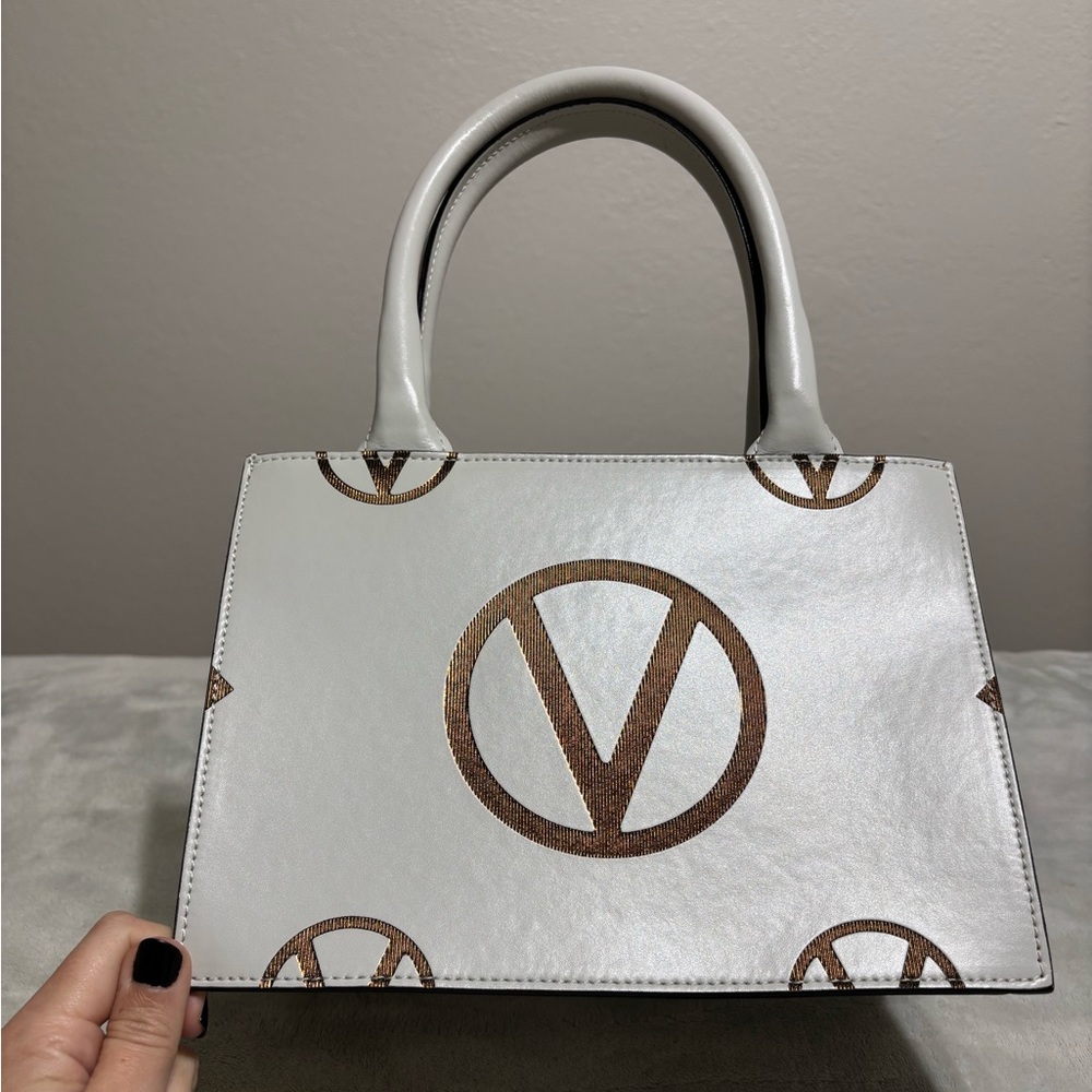 NWT Mario Valentino Marie Magnus White Crossbody Handbag - Picture 4 of 8